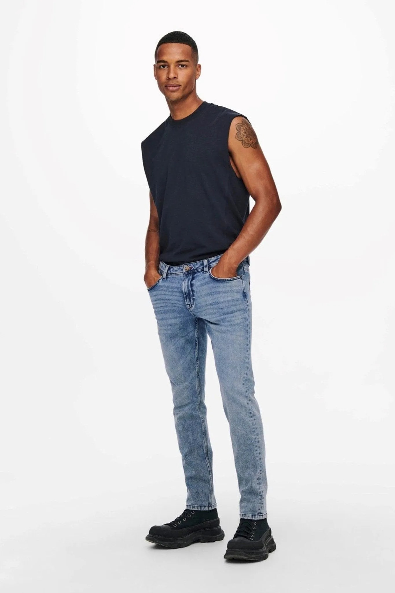 Loom Life Slim Jeans - Blue Denim