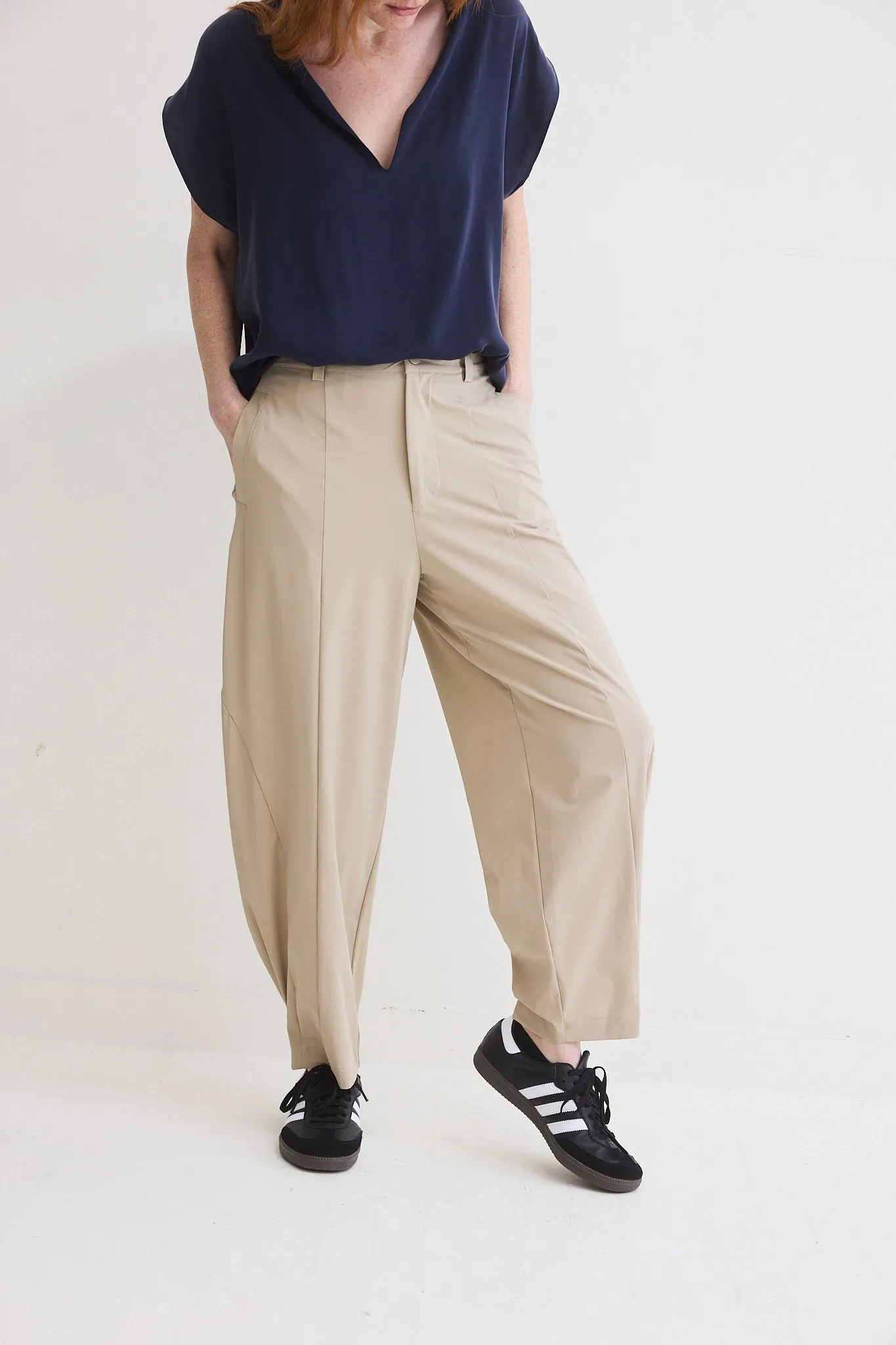 Petite Detail Oriented Tapered Pants