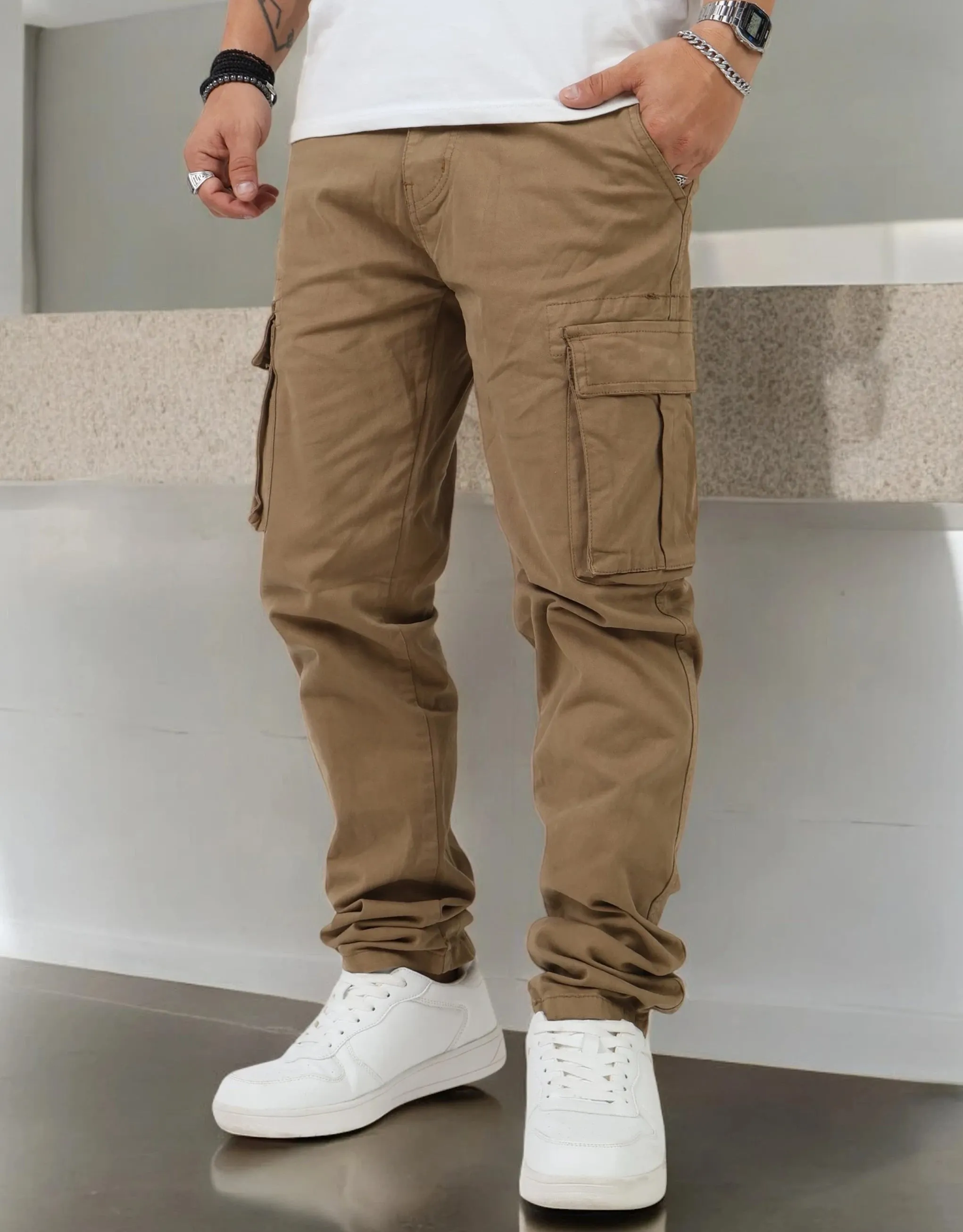 Relaxed Fit Cargo Pants