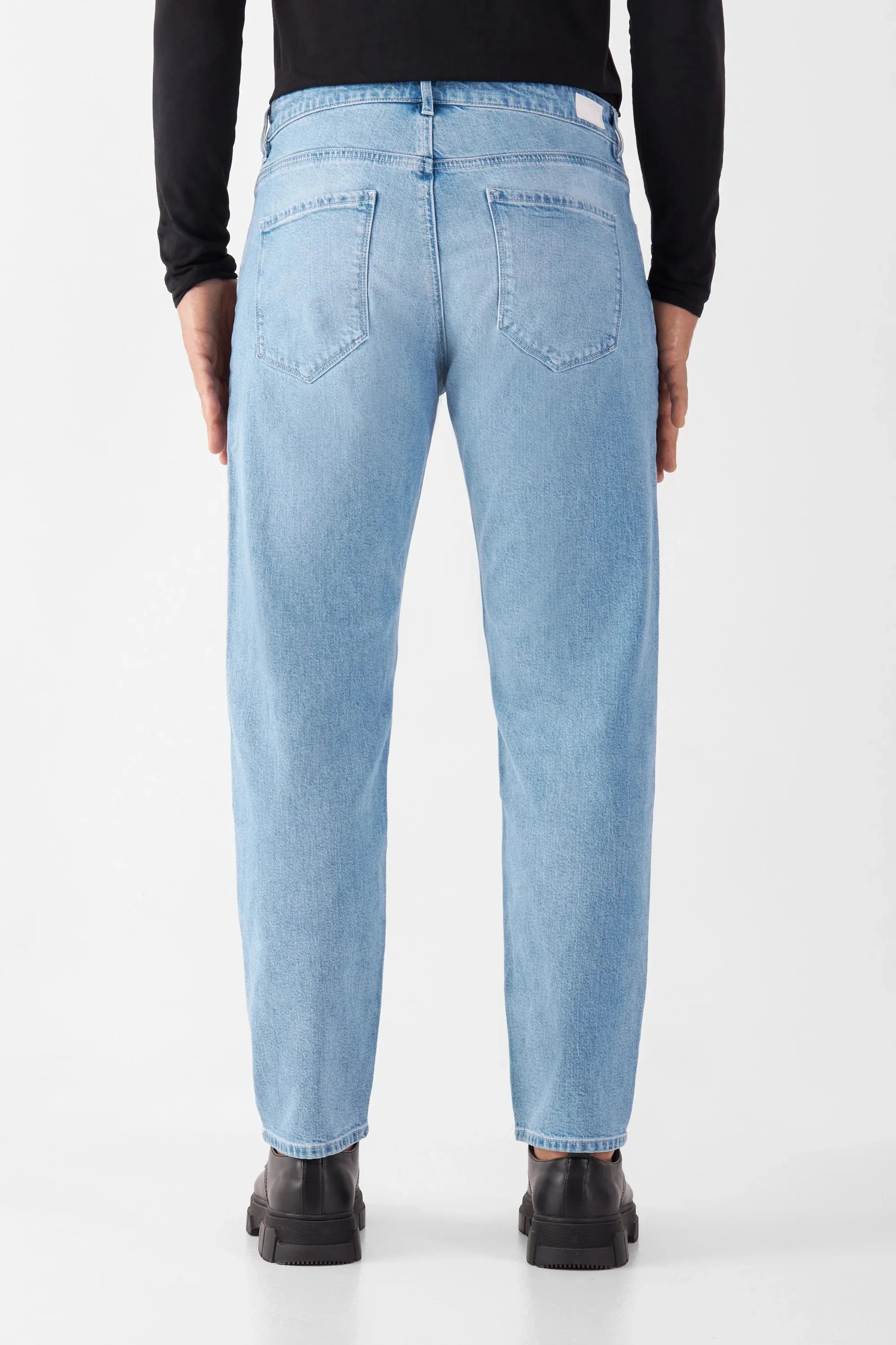 Rise Relaxed Tapered Basic Jeans Bright Blue